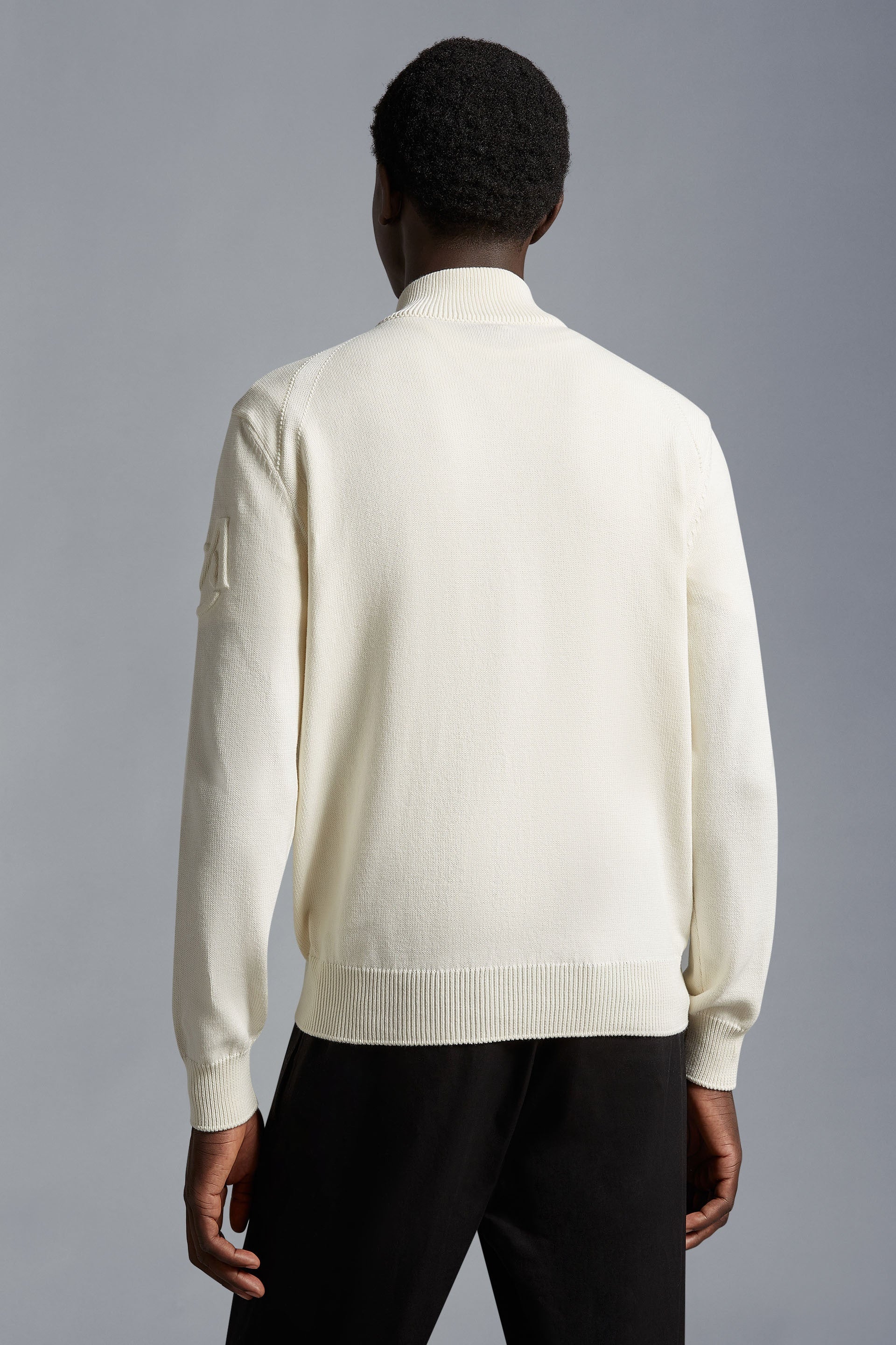 Cardigan en destokage